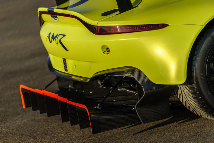アストンマーティン 新型ヴァンテージ(Aston Martin Racing 2018 Vantage GTE)