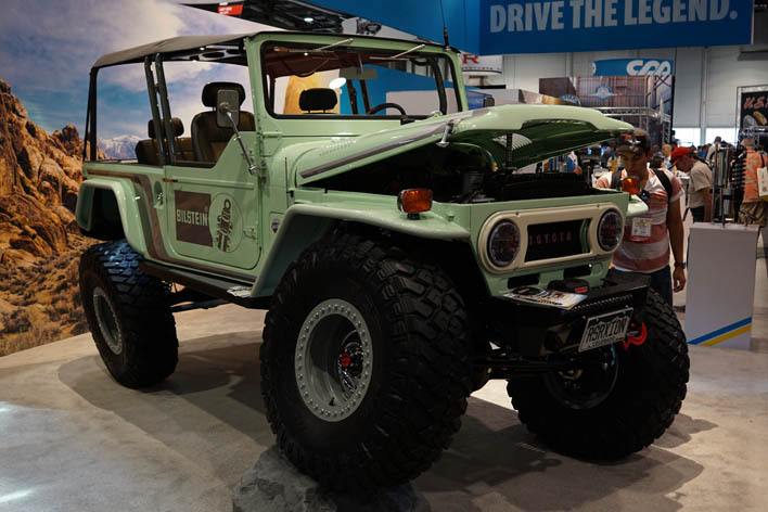 Fj40系ランクルが2300万円 アメリカでも人気のトヨタ ランドクルーザー 大特集 Semaショー17 最新版 モーターショー21 Mota