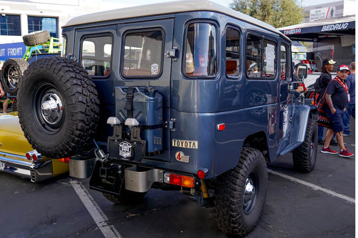 FJ　TOYOTA LAND CRUISER FJ40 トヨタ ランドクルーザー FJ40系ランクルが2300万円！？アメリカでも人気のトヨタ