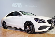 メルセデス・ベンツ CLA 180 STAR WARS Edition（ボディカラーはストームトルーパーをイメージしたカルサイトホワイト）　※画像は2017年5月2日に行われたイベントで発表されたモデル