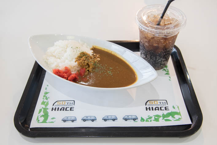 ハイエース50周年記念 ルーキーカレー