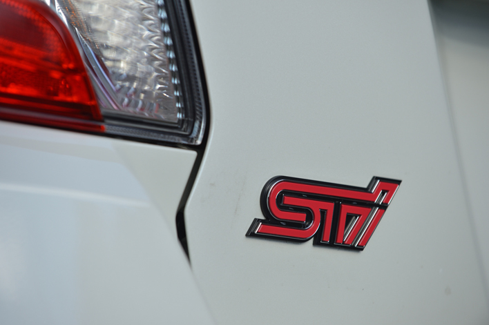 スバル 新型WRX STI S208[450台限定発売]