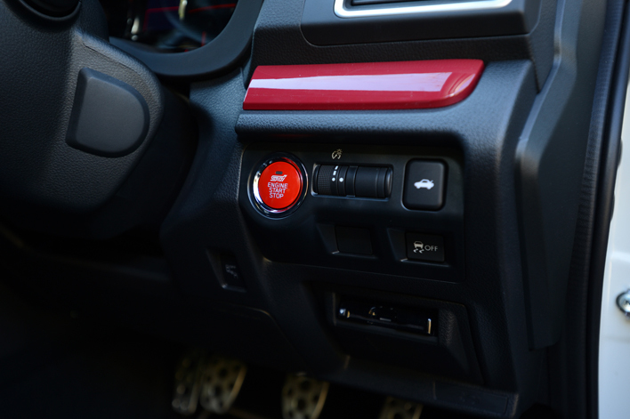 スバル 新型WRX STI S208[450台限定発売]