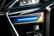 トヨタ ヴォクシー 特別仕様車“煌”用 モデリスタカスタマイズアイテム