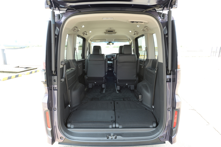 ホンダ ステップワゴン スパーダ 先代モデル（旧型）