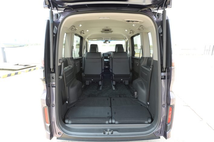 ホンダ ステップワゴン スパーダ 先代モデル（旧型）