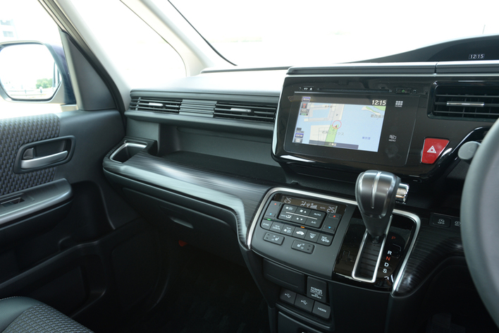 ホンダ ステップワゴン スパーダ 先代モデル（旧型）