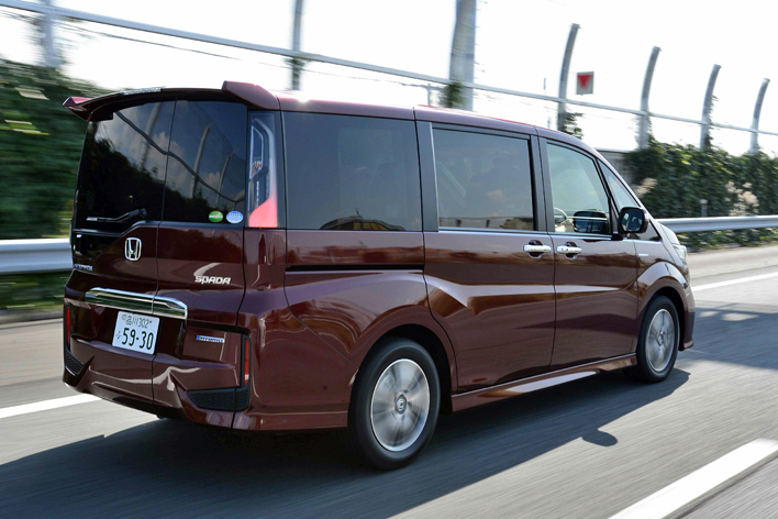 ホンダ ステップワゴン スパーダ 新型モデル／2017年9月マイナーチェンジモデル