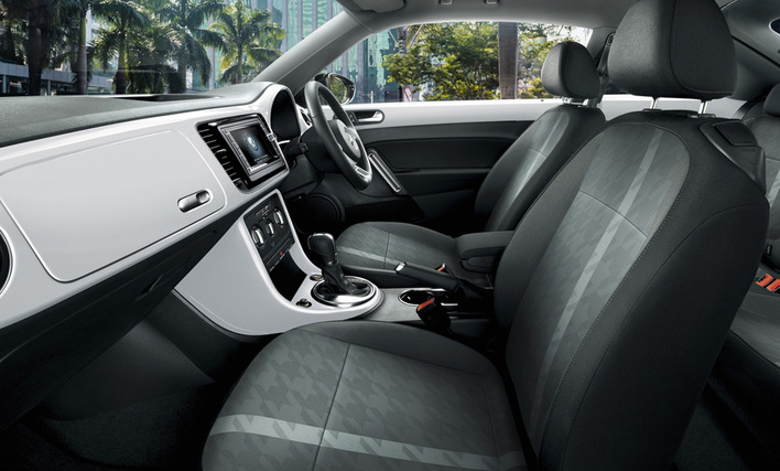 フォルクスワーゲン ザ・ビートル ブラックスタイル