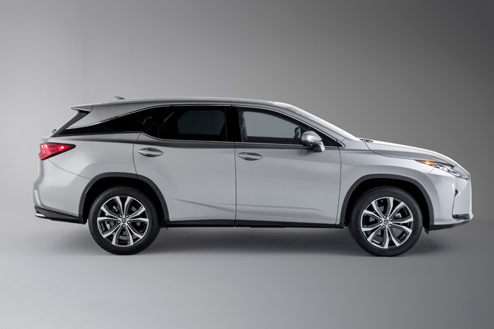 レクサスの高級suv Rx に3列シート 7人乗りバージョンが登場 全長は5mピッタリ Laショー17 画像ギャラリー No 15 業界先取り 業界ニュース 自動車ニュース22国産車から輸入車まで Mota