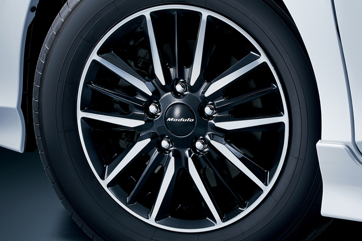 ホンダ フリード モデューロX Honda SENSING(2020年5月マイナーチェンジモデル)