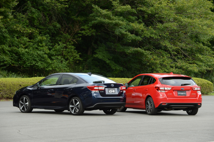 スバル 新型インプレッサ G4と新型インプレッサ スポーツ