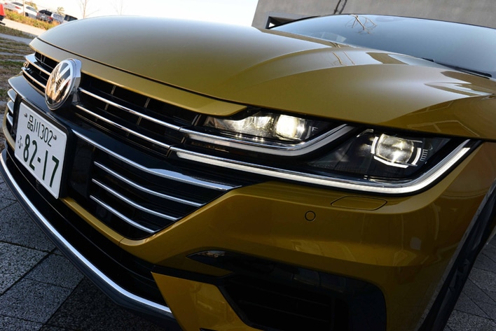車のヘッドライト みんなは何時から点けているの 無灯火ドライバーが 点けない理由 も みんなの声 特別企画 Mota