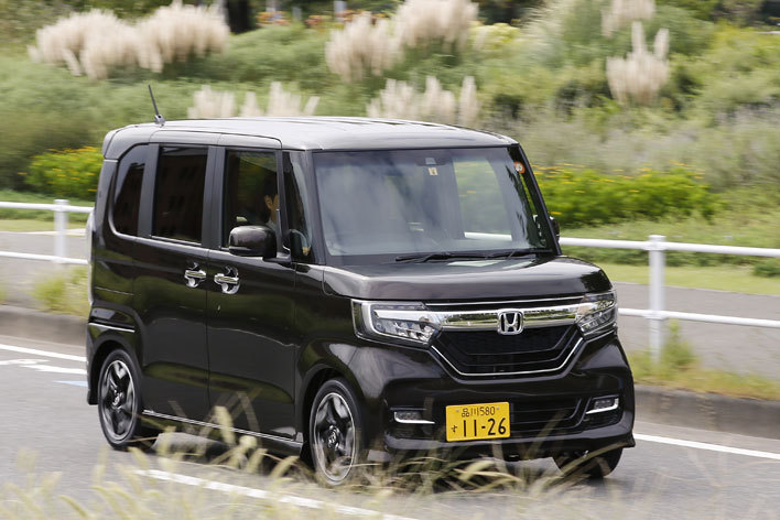 ホンダ N-BOXカスタム