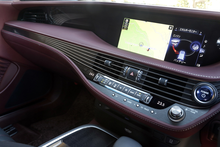 レクサス LS500h EXECUTIVE