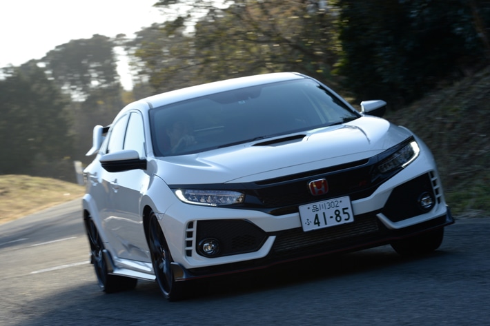 ホンダ 新型シビック タイプr 燃費レポート ホンダのスーパースポーツモデルの燃費を徹底検証 1 6 低燃費にこだわるなら 最新の実燃費が丸わかり 燃費レポート Mota