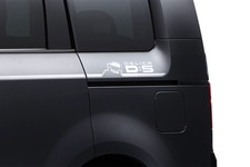 三菱　デリカD:5 アクティブギア