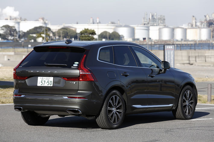 ボルボ XC60 T5 AWD Inscription(インスクリプション)＜Drive-E 直4 2.0リッターガソリン直噴ターボ＞