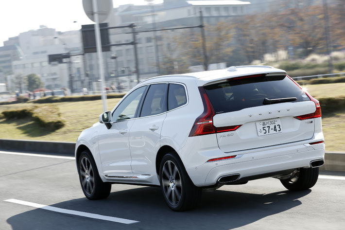 ボルボ 新型 XC60 T8 TwinEngine(PHV)AWD Inscription＜プラグインハイブリッドモデル＞