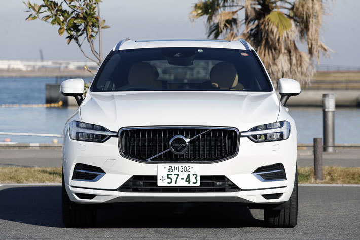 ボルボ 新型 XC60 T8 TwinEngine(PHV)AWD Inscription＜プラグインハイブリッドモデル＞