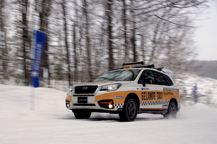 SUBARU“ゲレンデタクシー” in サッポロテイネスキー場