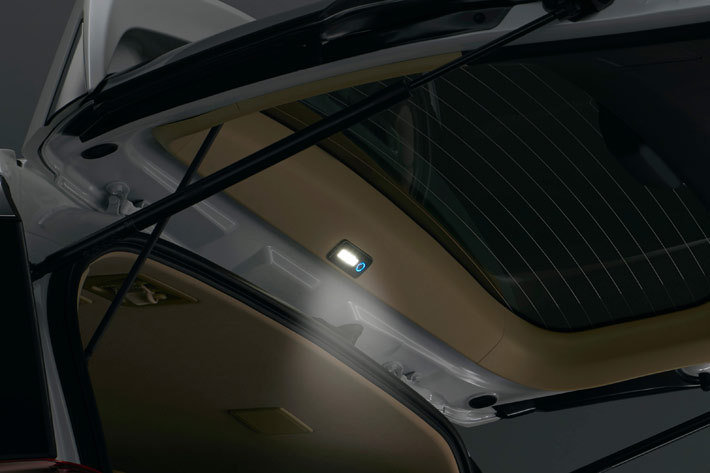 トヨタ 新型ヴェルファイア用 モデリスタカスタムパーツ