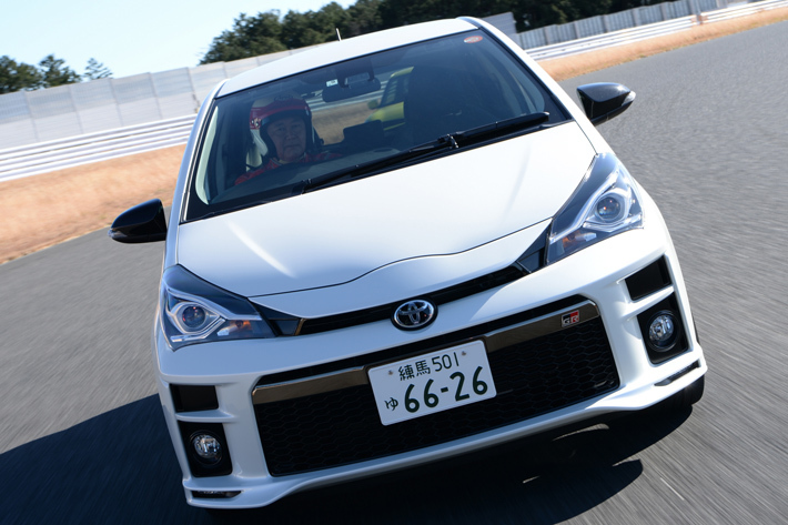 トヨタ  ヴィッツGR