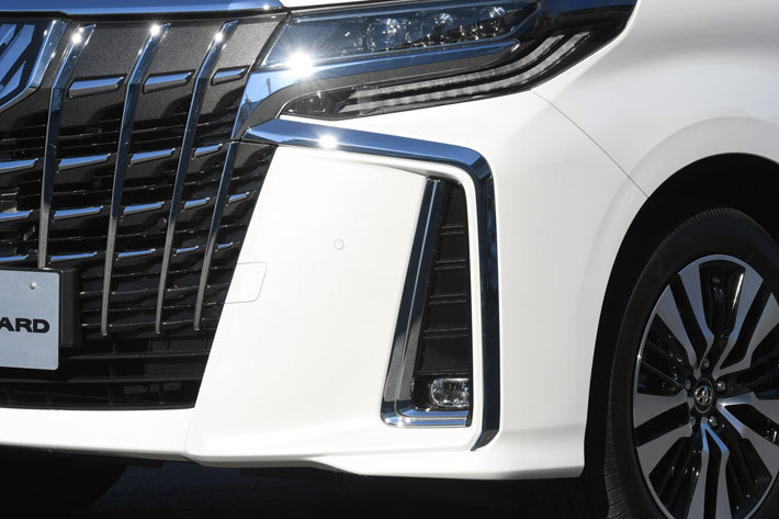 トヨタ 新型アルファード ／2018年1月マイナーチェンジモデル