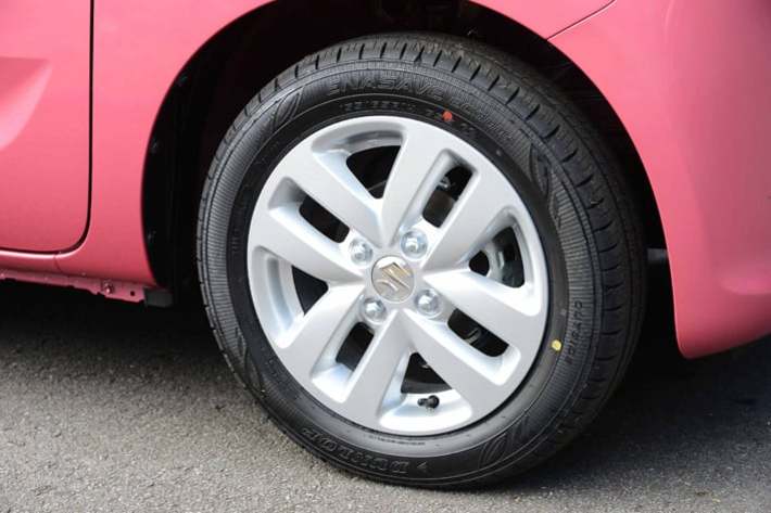 スズキ 新型スペーシアのホイール