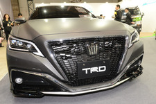 2018年夏デビュー予定の新型クラウンに早くもカスタムモデル登場【東京オートサロン2018】