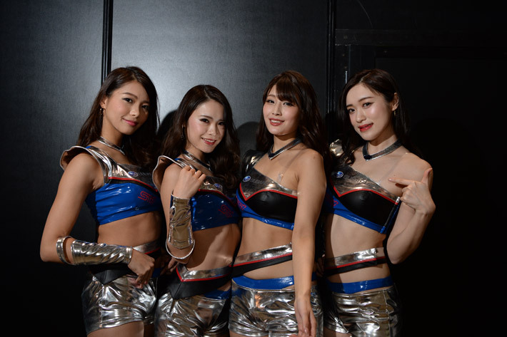 スバルのコンパニオン