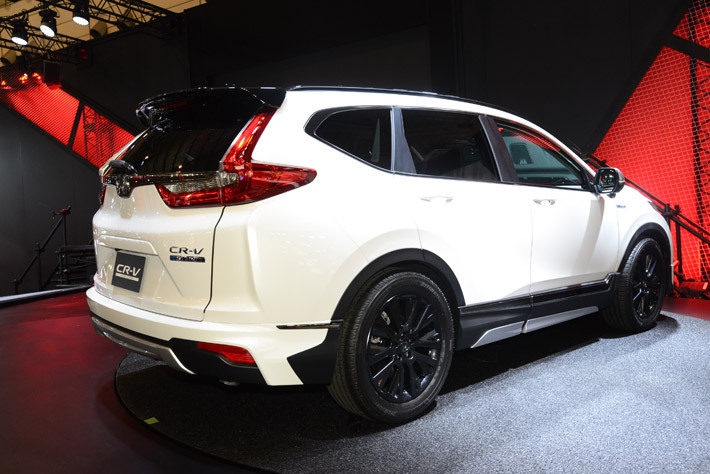 ホンダ 新型CR-V[2018年発売予定]「CR-V CUSTOM Concept」(参考出品)【東京オートサロン2018】