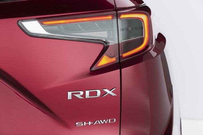 プレミアム志向のミッドサイズsuv 新型rdxをアキュラが世界初公開 画像ギャラリー No 9 業界先取り 業界ニュース 自動車ニュース21国産車から輸入車まで Mota
