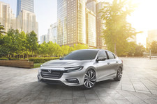 新型ハイブリッドセダン　インサイト プロトタイプ