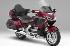 ホンダ ゴールドウイングツアー／Gold Wing Tour Dual Clutch Transmission <AIRBAG>