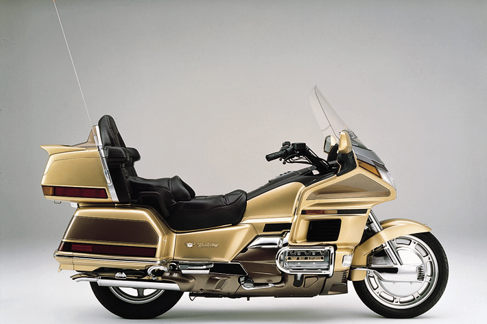 ホンダ ゴールドウイング17年ぶり全面刷新!車体とエンジンを新 ホンダ ゴールドウイング17年ぶり全面刷新!車体とエンジンを新