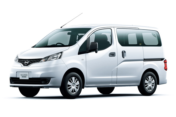 日産 NV200バネット バン4WD（GX）