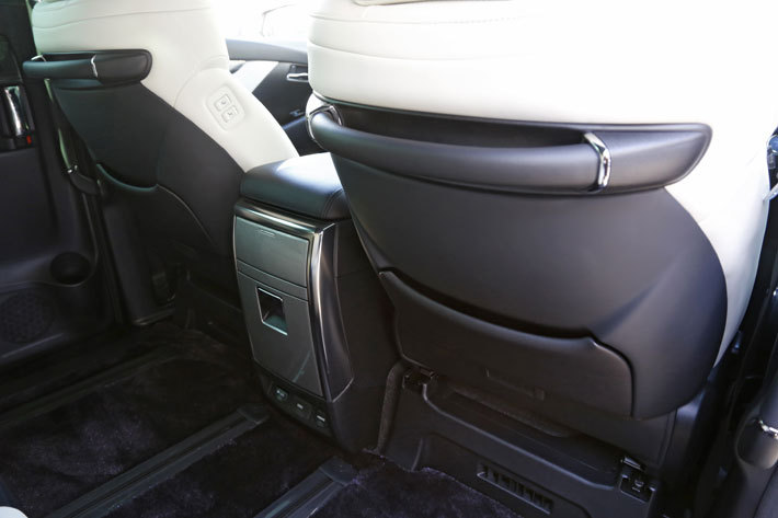 トヨタ 新型アルファード Executive Lounge S[E-Four(4WD)]