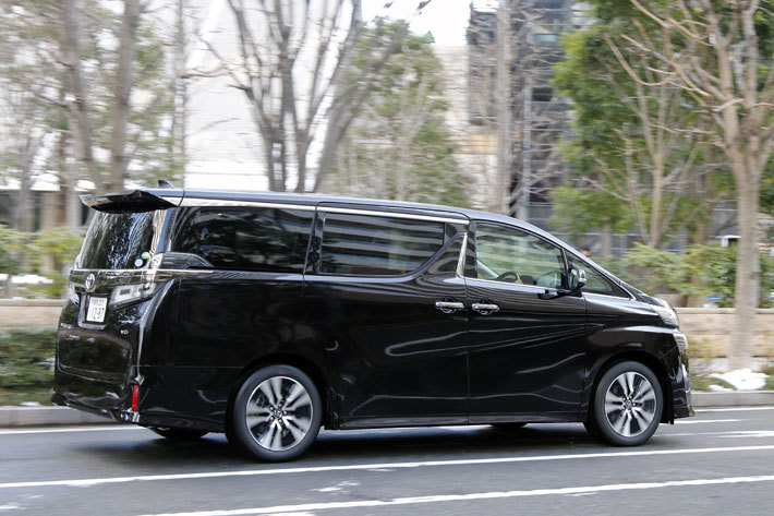 トヨタ 新型ヴェルファイア ZG[V6 3.5リッター／FF]