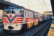 1988年7月から1年間に渡り運行したアメリカントレインのEF60型電気機関車と50系客車