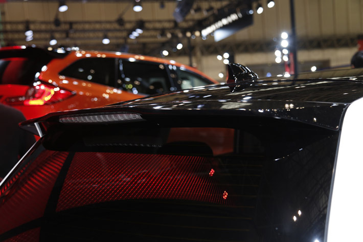 ホンダ ジェイドのマイナーチェンジモデル、5人乗り仕様が追加される