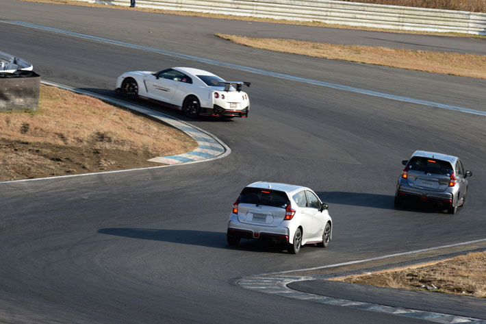 NISMOドライビングアカデミー