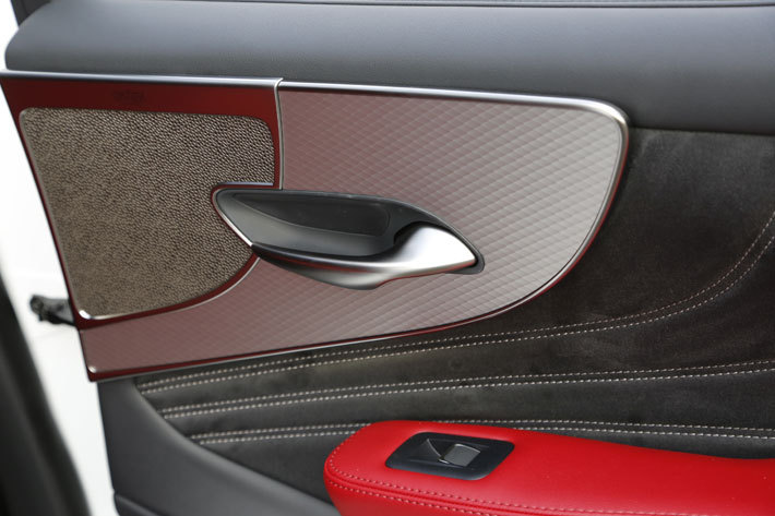 レクサス 新型LS500 ”F SPORT”[FR・V6 3.5リッターツインターボ]