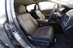 レクサス RX450hL(RXの3列シート版)の1列目シート