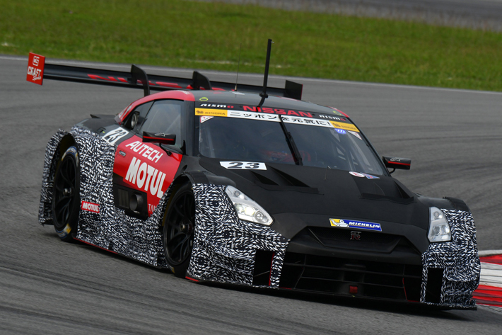 MOTUL AUTECH GT-R