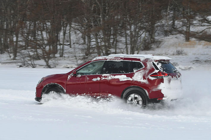 日産 雪上・氷上試乗レポート｜日産 エクストレイル