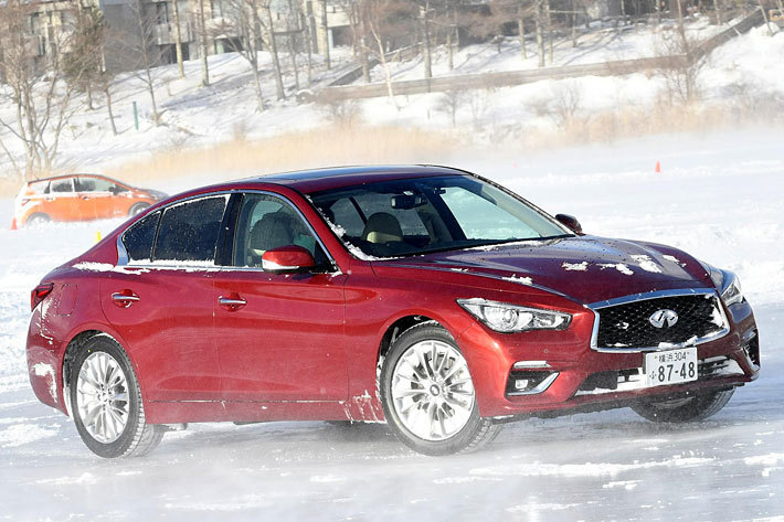 日産 雪上・氷上試乗レポート｜日産 スカイライン