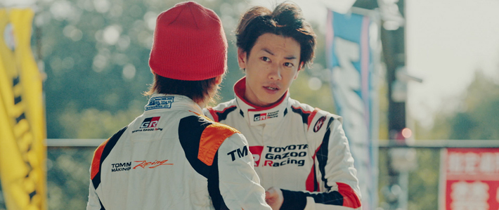 佐藤健がカートに挑戦！「TOYOTA GAZOO Racing TAKERU SATOH MEETS GAZOO KART篇」