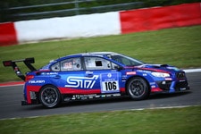 ニュル24時間レースで優勝したスバル WRX STIの1/43ミニカーを