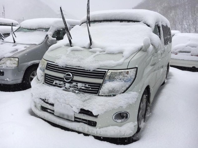 雪の日にワイパーを立てる理由って知ってますか コラム Mota